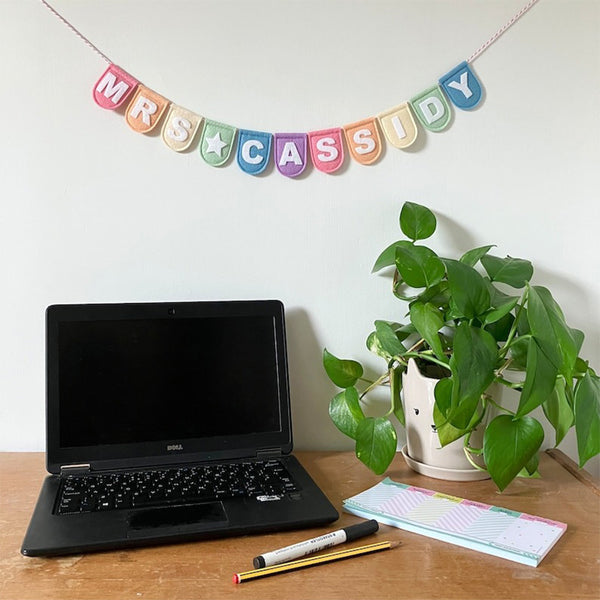 Kindergarten Gifts - Personalized Classroom Decoration Bunting