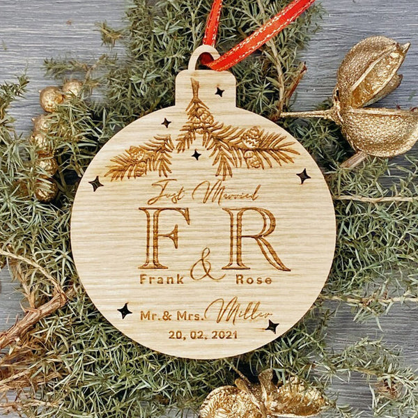 Christmas 2023. Wood Personalised Christmas Ornament ,Wood Newlywed Ornament