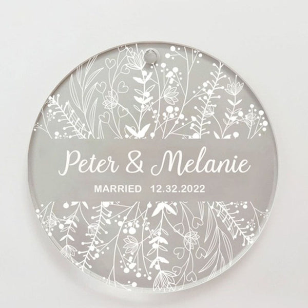 Custom Name Acrylic Married Ornament Gift Mr & Mrs Christmas Ornament Personalized Mr Mrs Wedding Ornament Wedding Gift