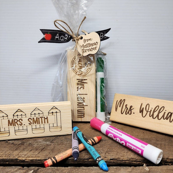 Personalized Teacher Whiteboard/Chalkboard Eraser Gift Set, Hand Painted