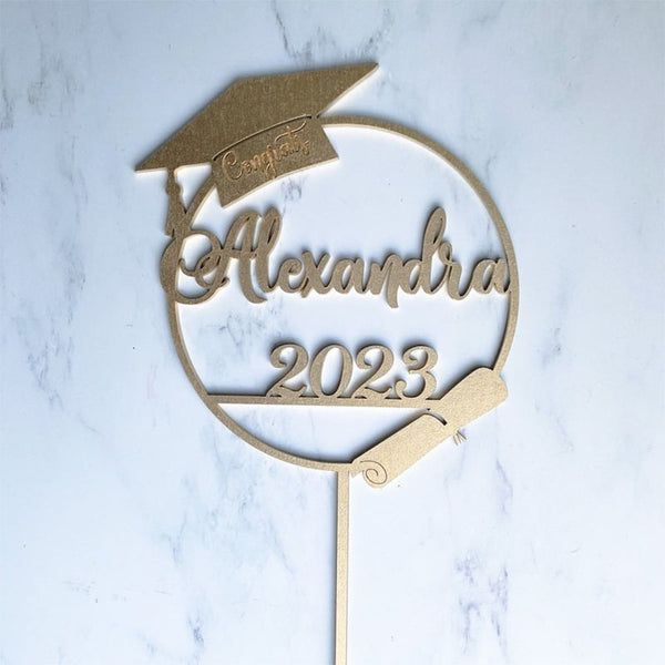 Graduation personalized cake topper. Graduation cake decor