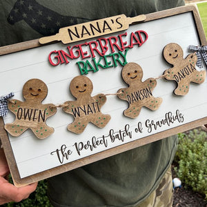 Personalized Gingerbread Family Wood Sign, Gingerbread grandchildren