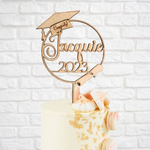 Graduation personalized cake topper. Graduation cake decor