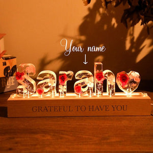 Personalized color letter dried flower resin name lamp, Custom real flower color night light