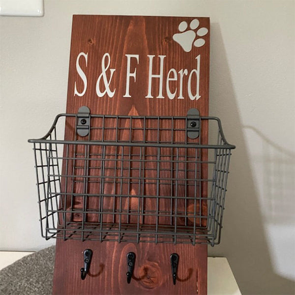 Pet Parents Personalized Wooden Dog Leash Holder Sign