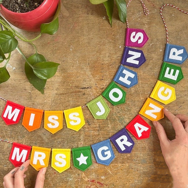 Kindergarten Gifts - Personalized Classroom Decoration Bunting