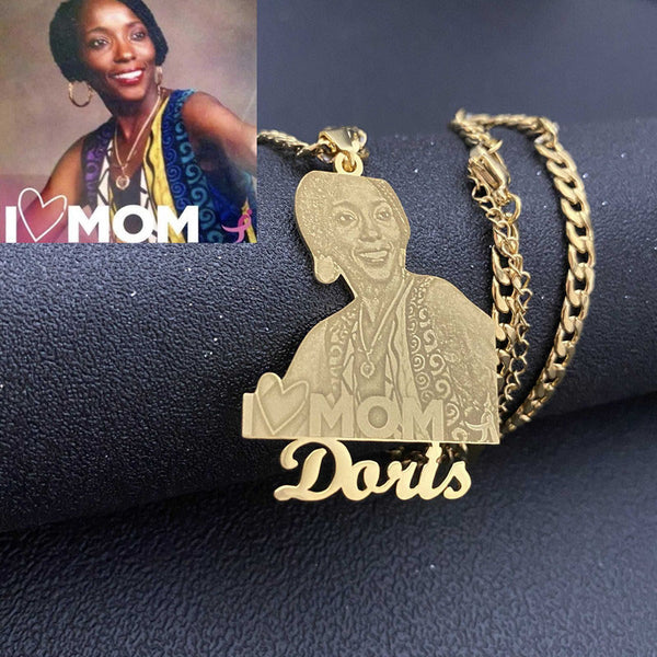 Picture Engraved Necklace Pendant Charm Locket 18K Gold | Photo Necklace