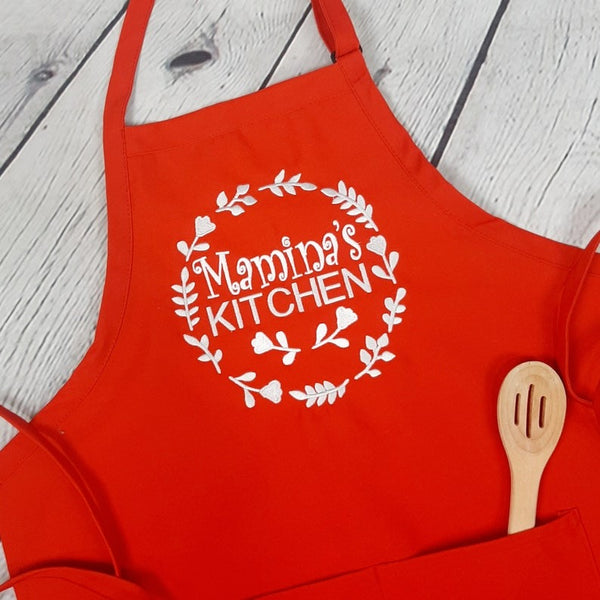 Customizable embroidered apron Personalized name