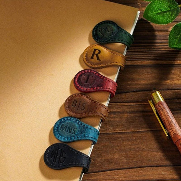 Customized Magnetic Leather Bookmark, Personalized Leather name Bookmark, Reader Gift