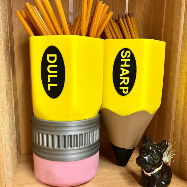 Pencil holder for primary school teachers desk sharp dull