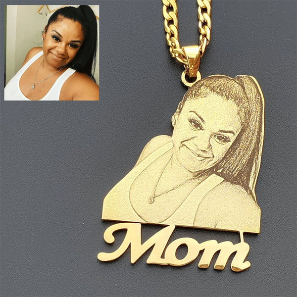 Picture Engraved Necklace Pendant Charm Locket 18K Gold | Photo Necklace