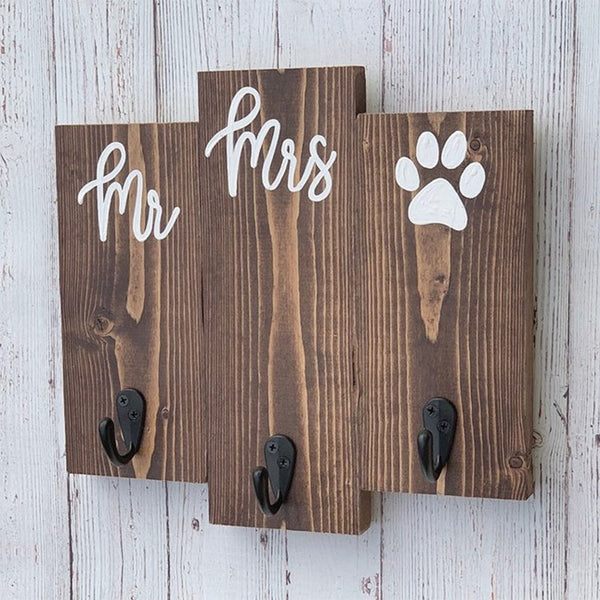 Mr and Mrs Wedding Gift | Bride, Groom and Dog Engagement Present