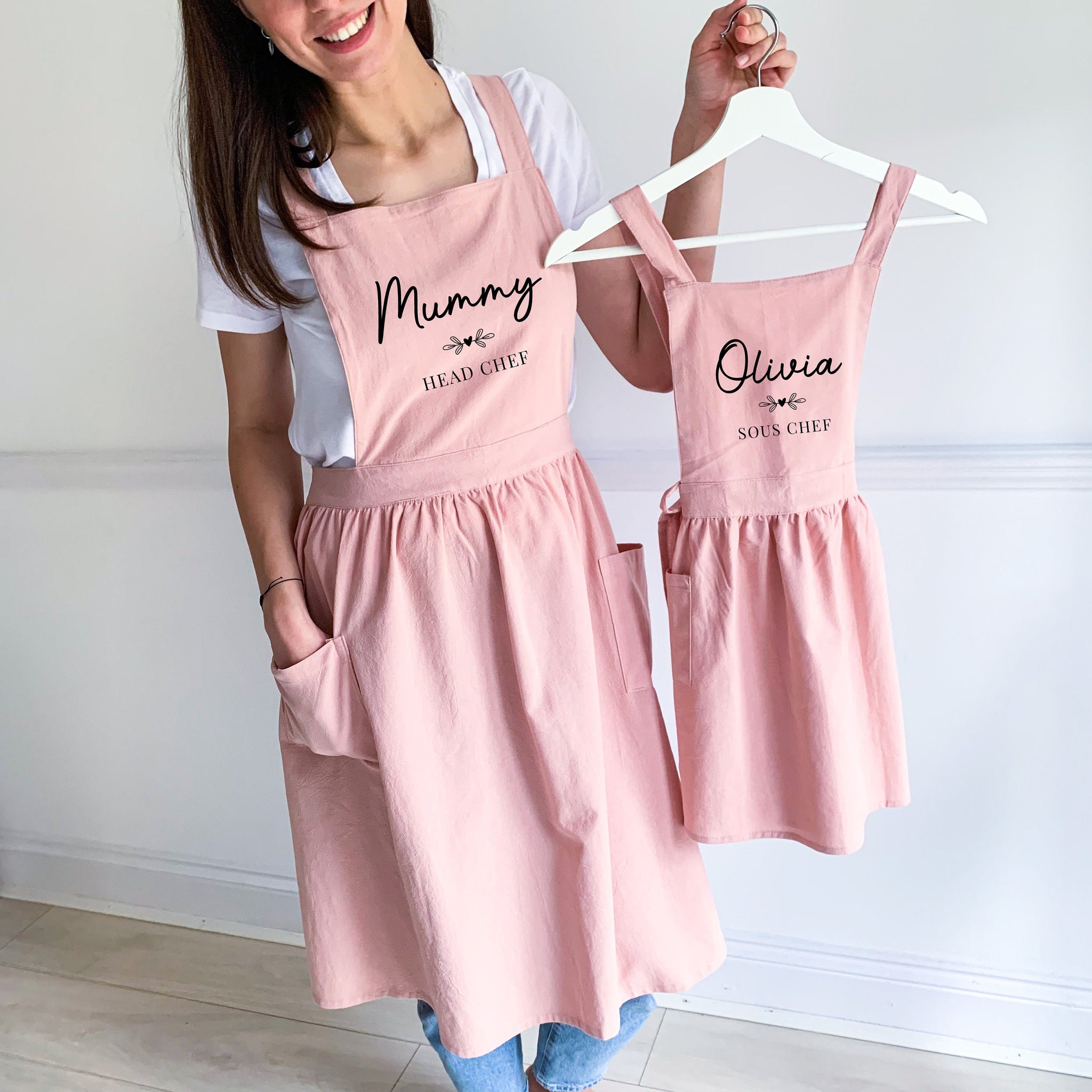 Matching Soft LINEN Mum Son Daughter Aprons With Names