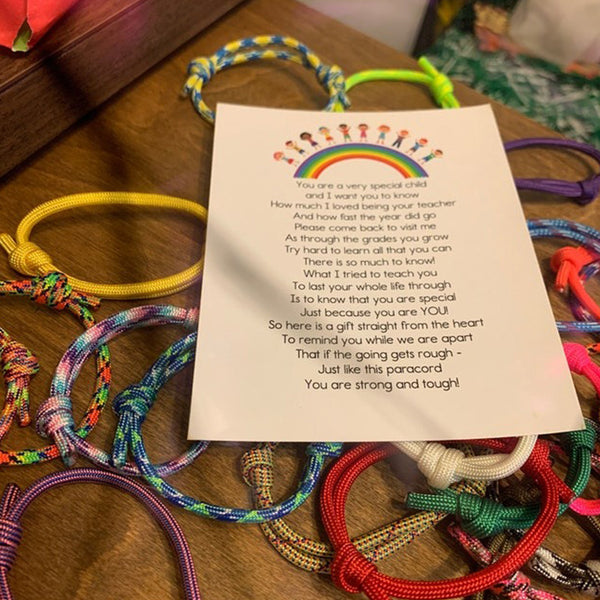 Gifts for Students  Last Day of School Bracelet and Card Sets