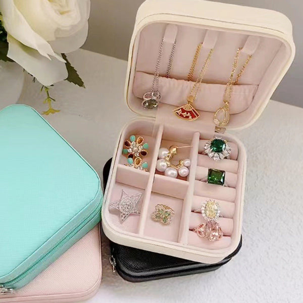 Custom Jewelry Box with Name, Jewellery Travel Case, Jewellery Ring Box,Bridesmaid Gifts,Bridesmaid Proposal,Handmade Gift,Best Gift For Her