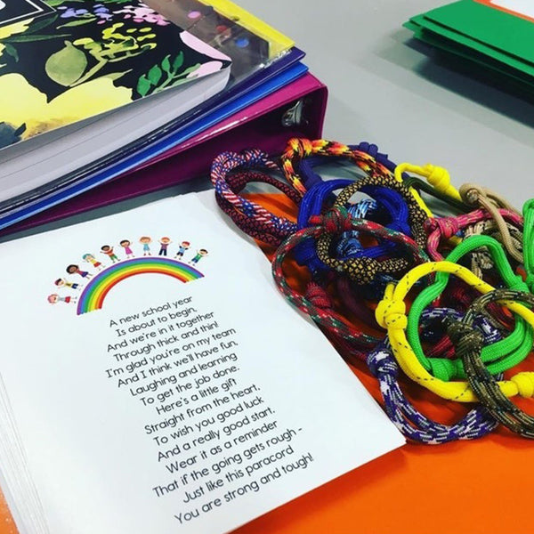 Gifts for Students  Last Day of School Bracelet and Card Sets