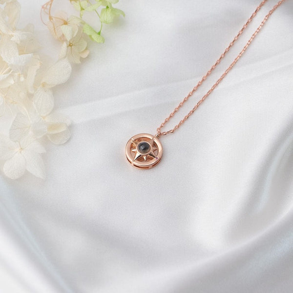 Personalized Projection Photo Necklace | Lucky Star Compass kette Projection Pendant